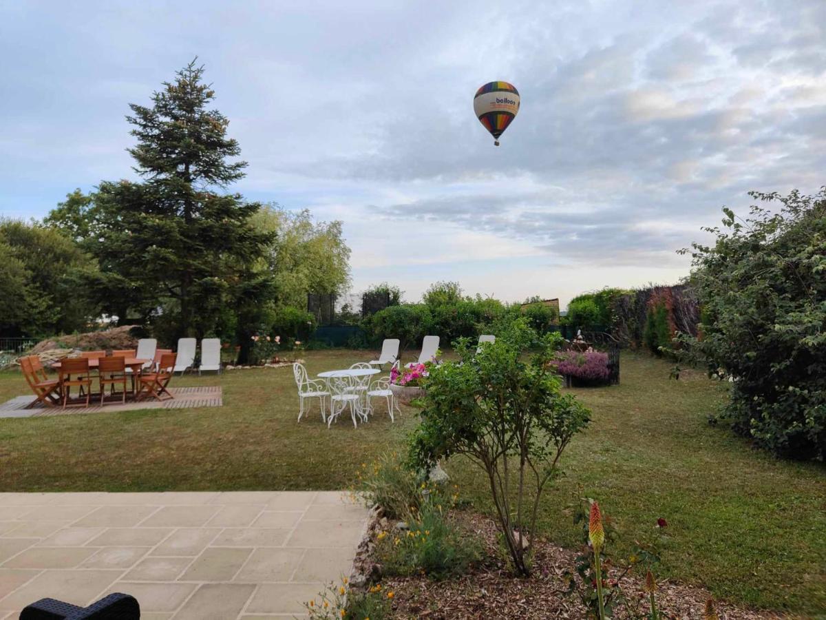 La Maison Genevier - Chambre Doreline Montreuil-en-Touraine Ngoại thất bức ảnh