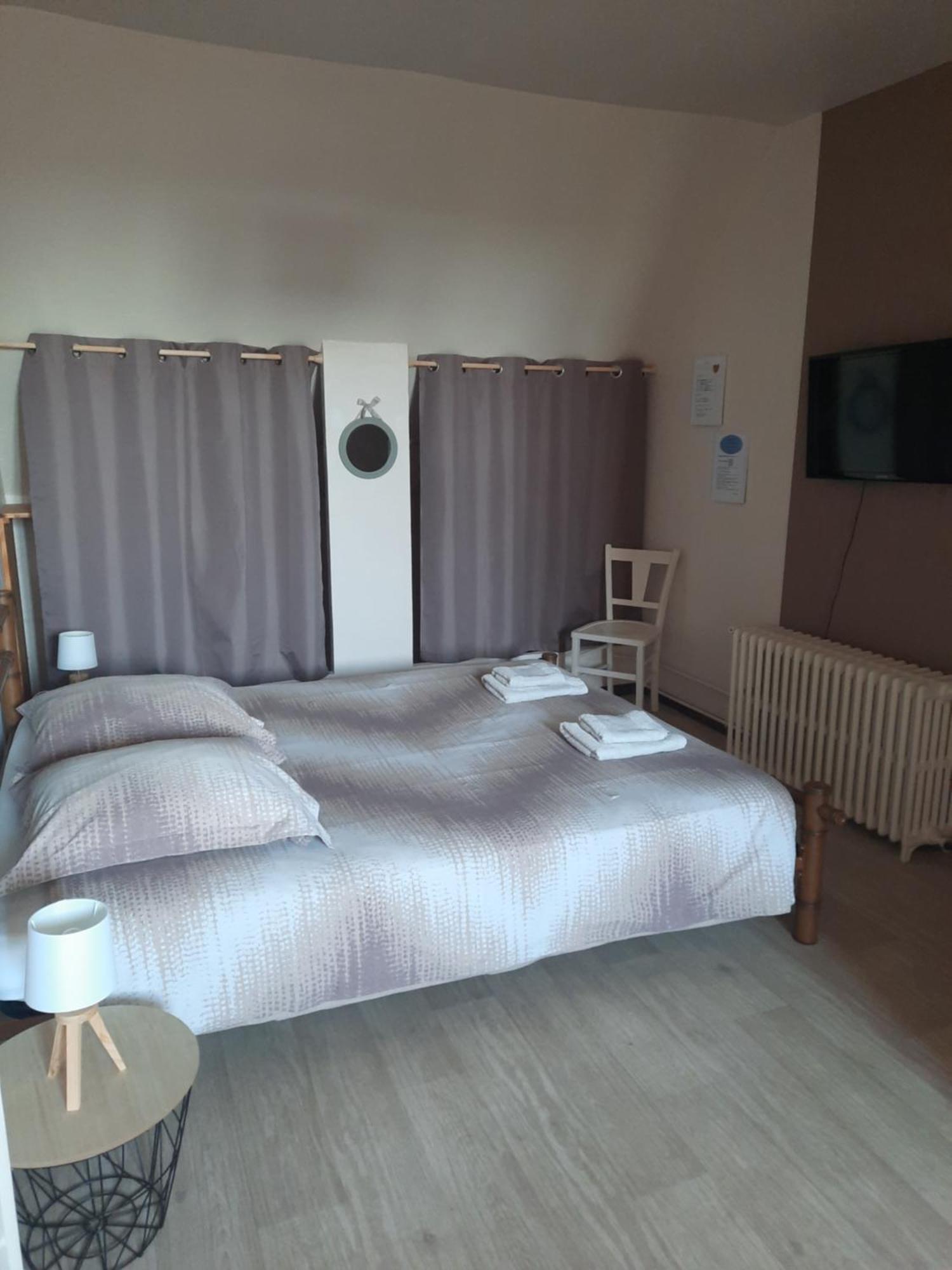 La Maison Genevier - Chambre Doreline Montreuil-en-Touraine Ngoại thất bức ảnh